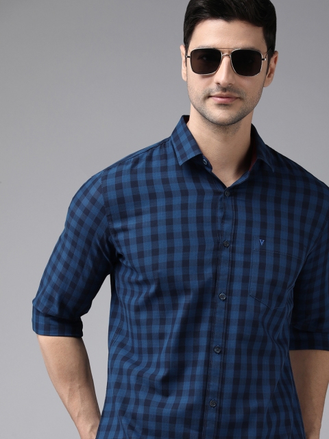 

Van Heusen Sport Men Navy Blue Slim Fit Gingham Checked Casual Shirt
