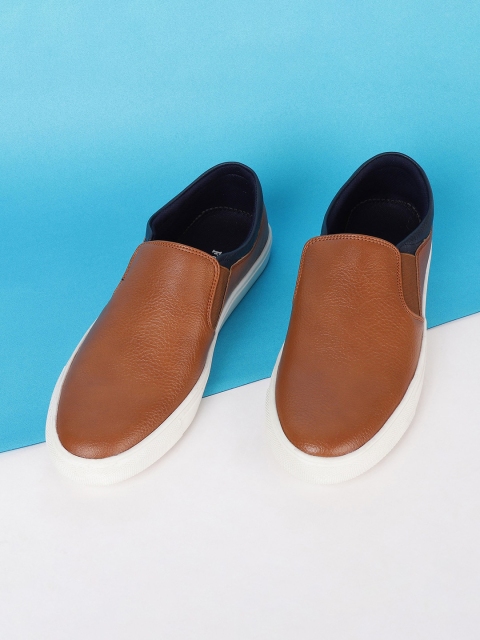

Forca by Lifestyle Men Tan Slip-On Sneakers