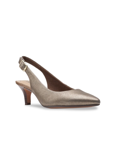 

Clarks Gunmetal-Toned Textured Leather Pumps with Buckles, Metallic