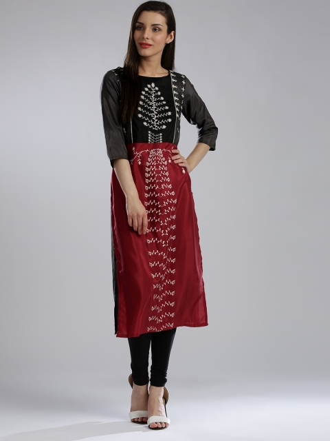 

W Women Grey & Red Printed Straight Kurta