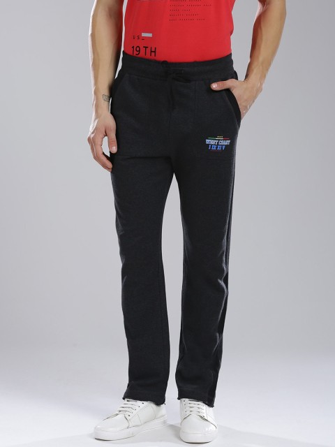

Masculino Latino Men Black Solid Pure Cotton Regular Fit Track Pants