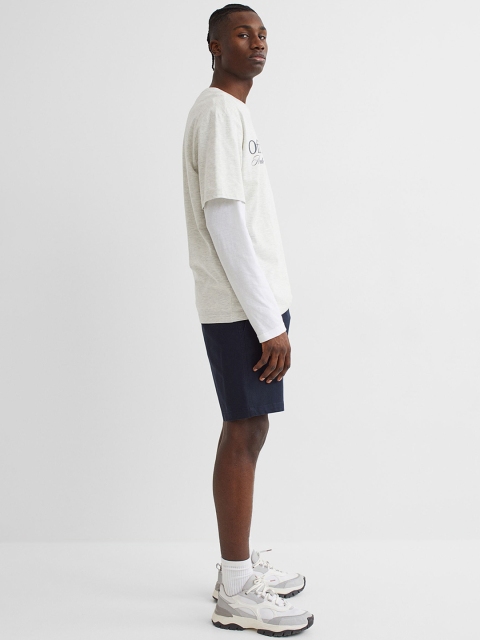 

H&M Men Blue Regular Fit Cotton Chino Shorts