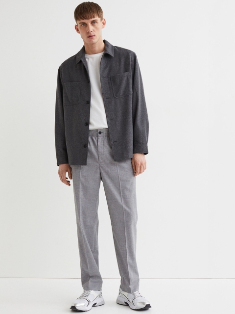 

H&M Men Grey Solid Regular Fit Dressy Joggers