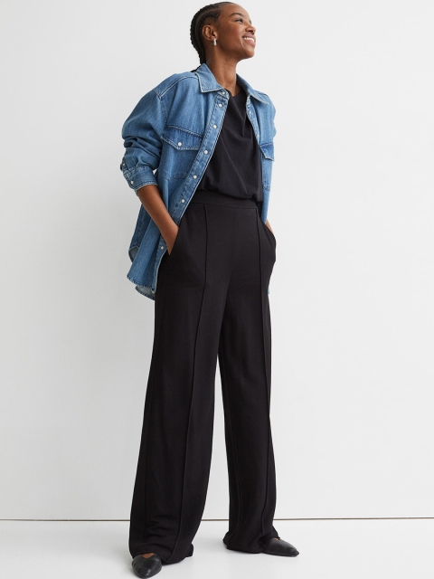 

H&M Women Black Solid Wide Twill Trousers