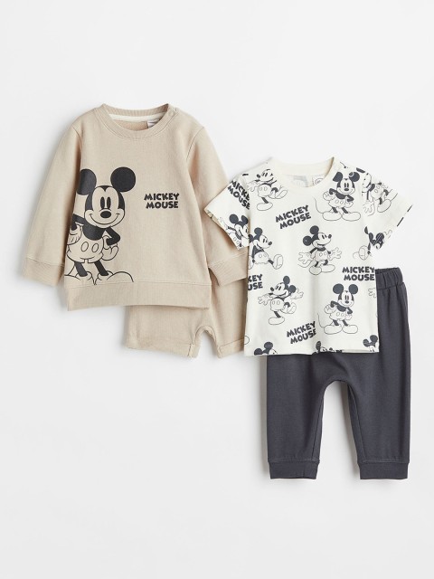 

H&M Boys Beige & Black Mickey Mouse Printed 4-Piece Cotton Set