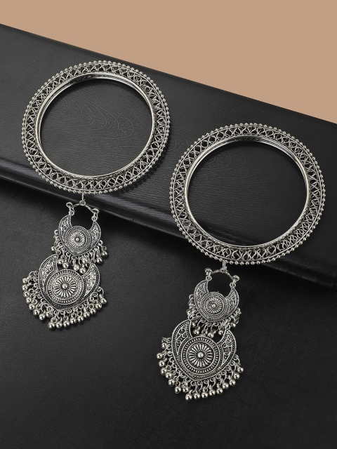 

KOLHA-BY CARLTON Set of 2 Oxidised Silver-Plated Bangles