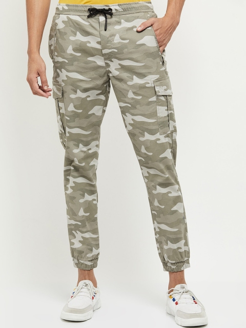 

max Men Grey Camouflage Printed Joggers Trousers