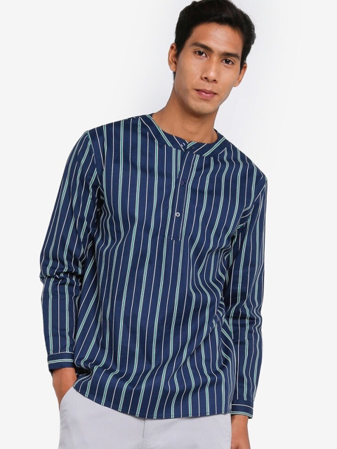 

ZALORA BASICS Men Multicoloured Striped Casual Shirt, Multi