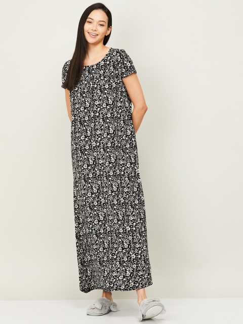 

Ginger by Lifestyle Black Printed Maxi Nightdress