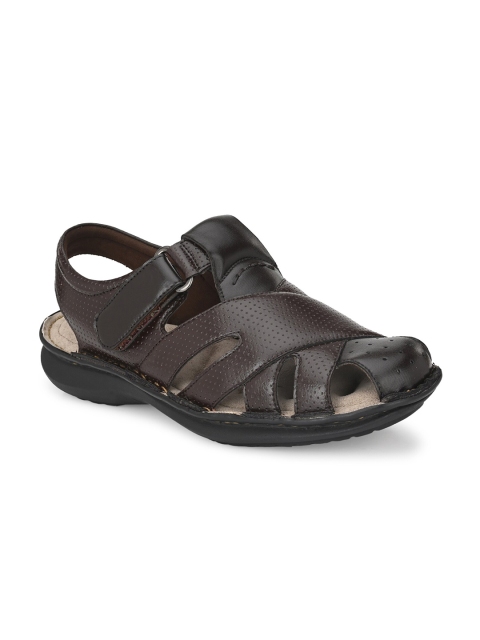 

SOFTIO Men Brown Fisherman Sandals