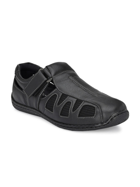 

SOFTIO Men Black Shoe-Style Sandals