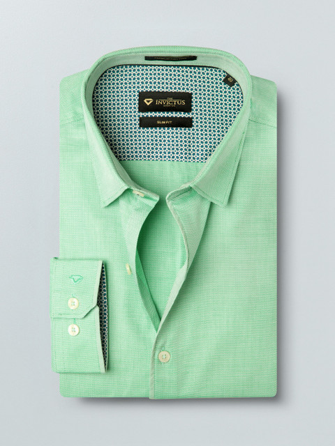 

INVICTUS Men Green Slim Fit Patterned Work Essentials Shirt