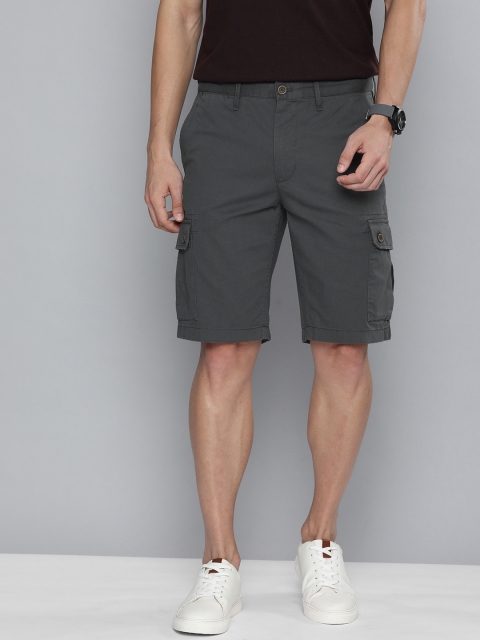 

Indian Terrain Men Dark Grey Solid Mid-Rise Cargo Shorts