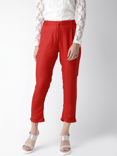 

Mast & Harbour Women Red Solid Regular Fit Cropped Trousers