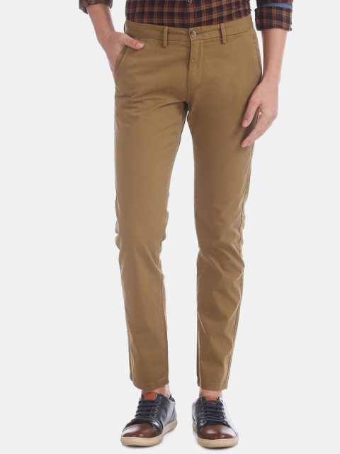 

Ruggers Men Khaki Slim Fit Chinos