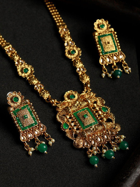 

Priyaasi Gold-Plated Green Stone-Studded &Pearl Beaded Jewellery Set