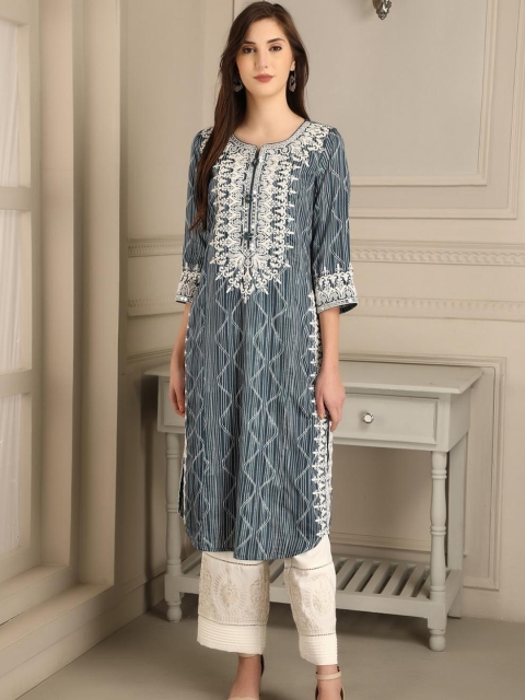 

Lakshita Women Grey & White Ethnic Motifs Yoke Design Thread Work Kurta