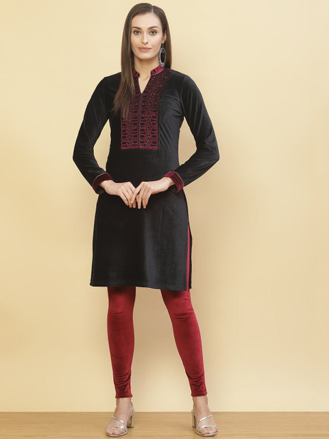 

Lakshita Women Black & Maroon Ethnic Motifs Yoke Design Velvet Thread Work Kurta