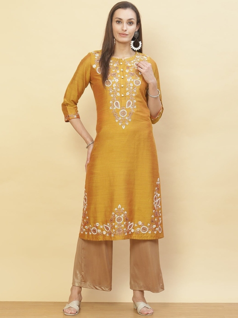 

Lakshita Women Mustard Yellow Floral Embroidered Kurta