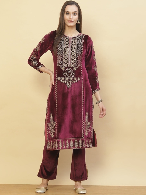 

Lakshita Women Burgundy Floral Embroidered Panelled Thread Work Velvet Kurta with Trousers