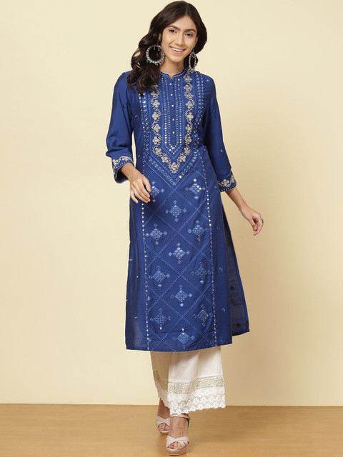 

Lakshita Women Blue Geometric Embroidered Kurta