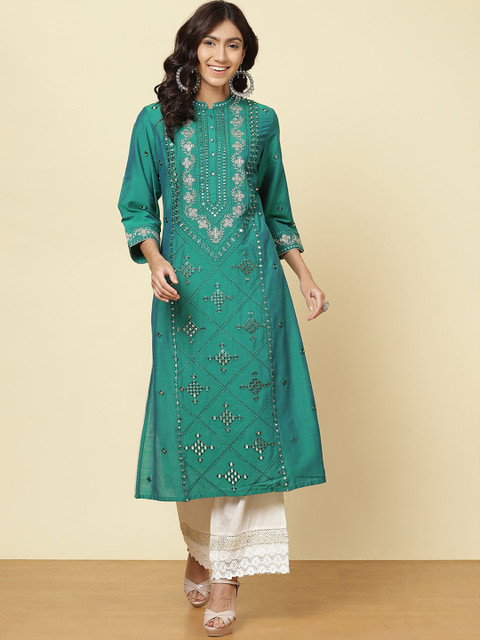 

Lakshita Women Green & Gold-Toned Geometric Embroidered Mirror Work Cotton Kurta