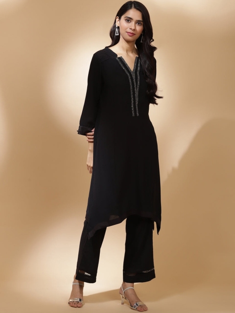 

Lakshita Women Black Bahaar Embellished Kurta