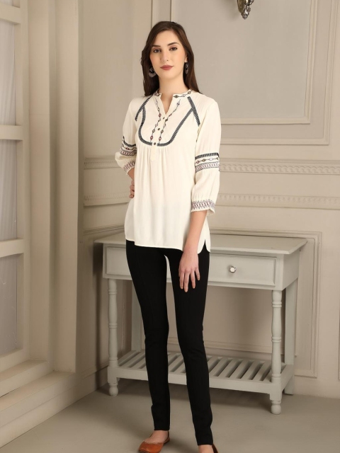 

Lakshita Women White Yoke Design Thread Work Kurta