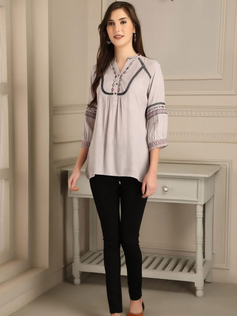 

Lakshita Grey Geometric Embroidered Mirror Work Pure Cotton Mirror Work Panelled Kurti