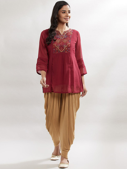 

Lakshita Maroon Embroidered Tunic