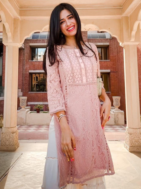 

Lakshita Women Pink Embellished Kurta