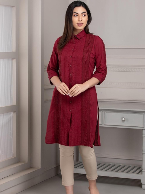 

Lakshita Women Red Self Design Straight Kurta