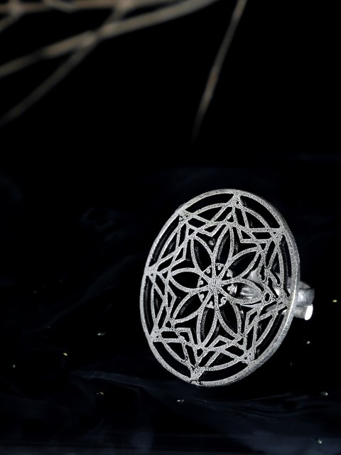 

ZeroKaata Oxidised Silver-Plated Floral Ring Adjustable Finger Rings