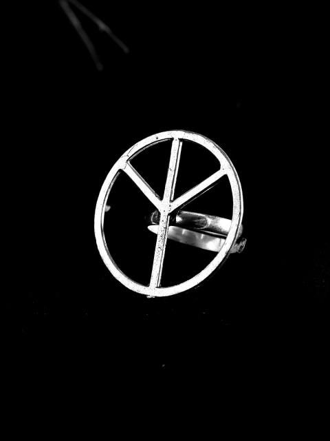 

ZeroKaata Silver-Toned & Plated Oxidised Adjustable Finger Ring
