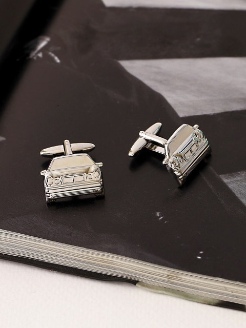 

shaze Men Silver-Toned Symbol Cufflink