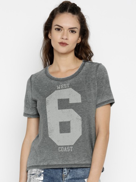 

ONLY Women Grey Printed Round Neck T-shirt