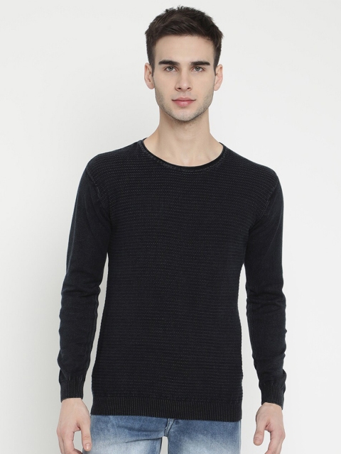 

V2 Value & Variety Men Grey Solid T-shirt
