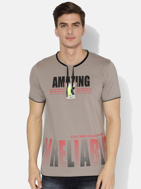 

V2 Value & Variety Men Grey V-Neck Raw Edge T-shirt