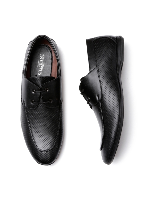 

INVICTUS Men Black Perforated Derbys