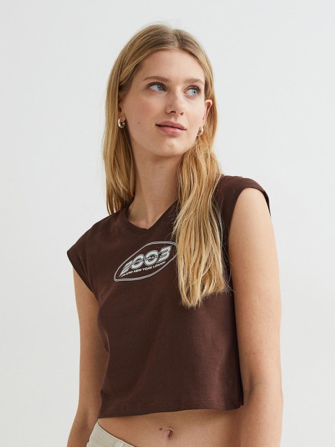 

H&M Women Brown Printed cropped top