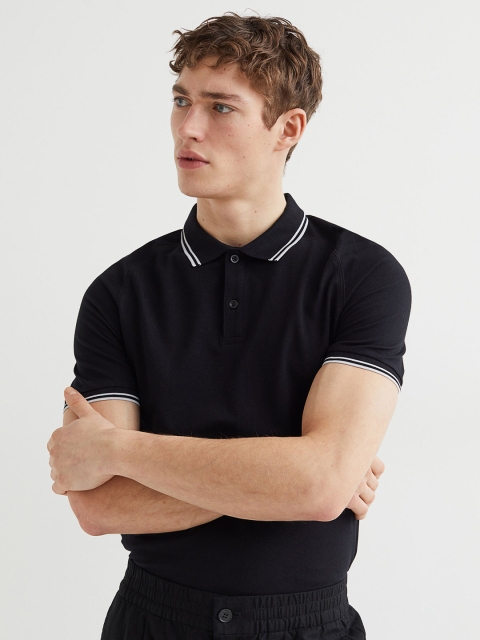 

H&M Men Solid Muscle Fit Piqu Polo Shirt, Black