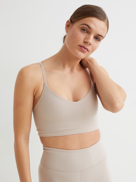 

H&M Women Beige Super Soft Light Support Sports Bra