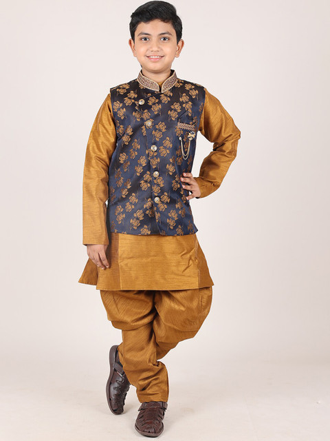 

Pothys Boys Navy Blue & Mustard Yellow Printed Sherwani Set With Coat