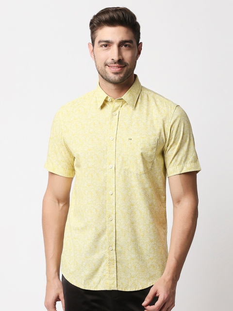 

Basics Men Yellow Slim Fit Floral Printed Casual Cotton Shirt