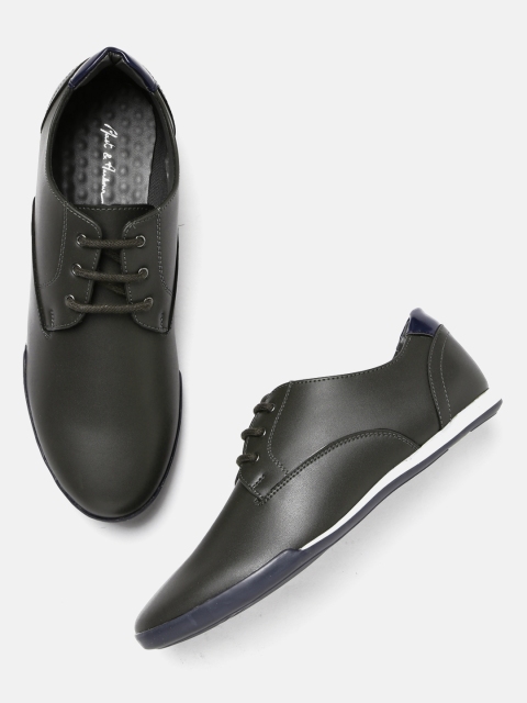 

Mast & Harbour Men Grey Sneakers