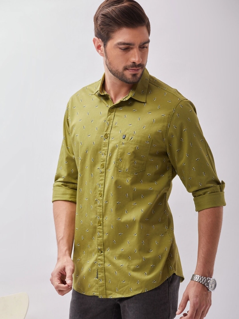 

Oxemberg Men Olive Green Classic Slim Fit Printed Casual Shirt