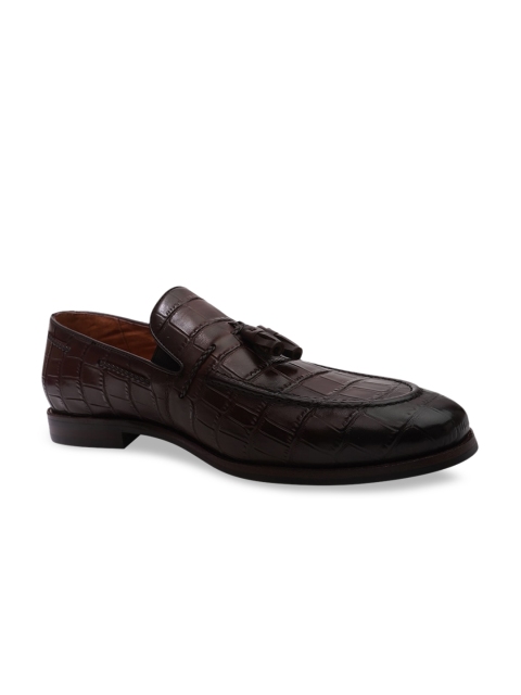 

Cobblerz Men Coffee Brown Textured Leather Loafers