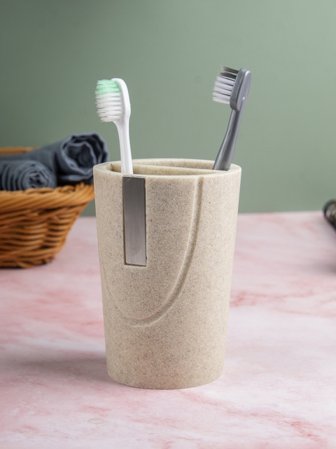 

MARKET99 White Solid Toothbrush Holder