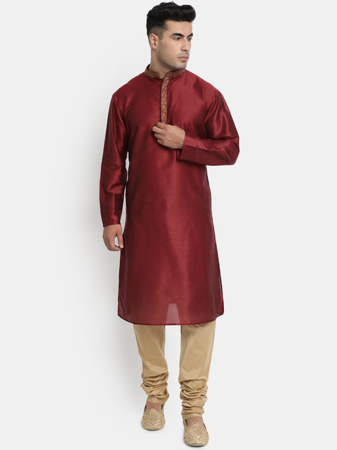 

HOB Men Maroon & Gold Kurta with Churidar