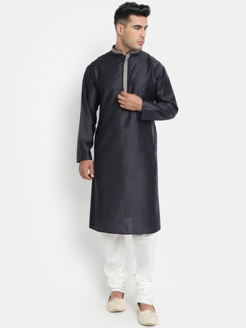 

HOB Men Navy Blue & White Kurta with Churidar